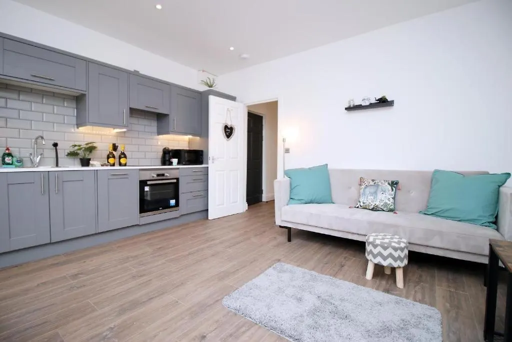 Cohost Partners | Spacious | Free Parking! Cardiff Wielka Brytania