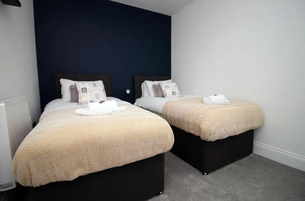 Cohost Partners | Spacious | Free Parking! Cardiff 0*,