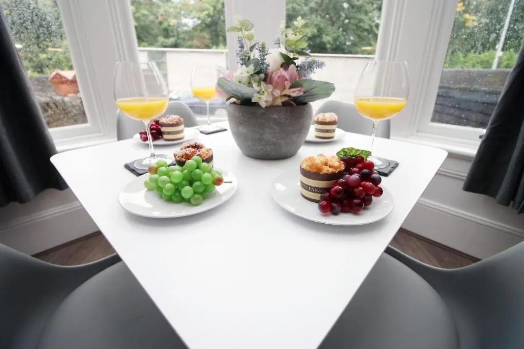 Cohost Partners | Spacious | Free Parking! Cardiff 0*,